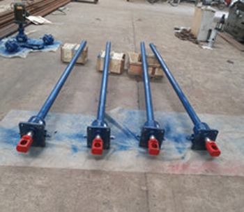 南京某爐業(yè)公司訂購10T四臺聯(lián)動絲桿升降機